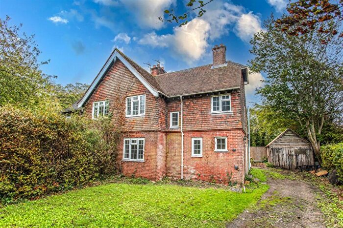3 Bedroom Semi-Detached House For Sale In Crossways, Firle, Lewes, BN8