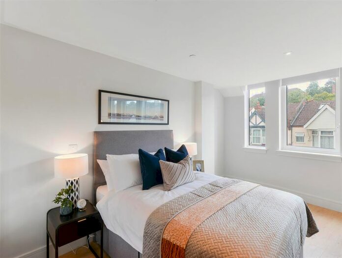 1 Bedroom Flat To Rent In Capella Court, Brighton Road, Purley, CR8