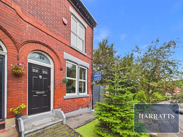 4 Bedroom End Of Terrace House For Sale In Marple Road, Stockport, SK2