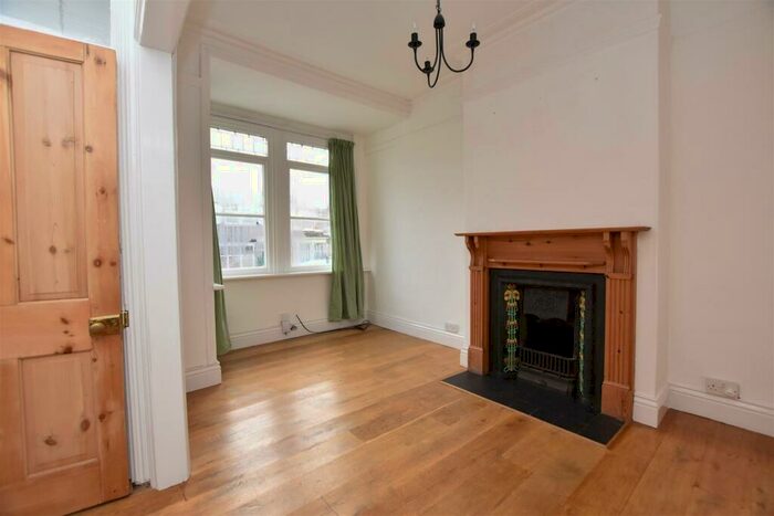 2 Bedroom House To Rent In Ashmore Road, Birmingham, B30