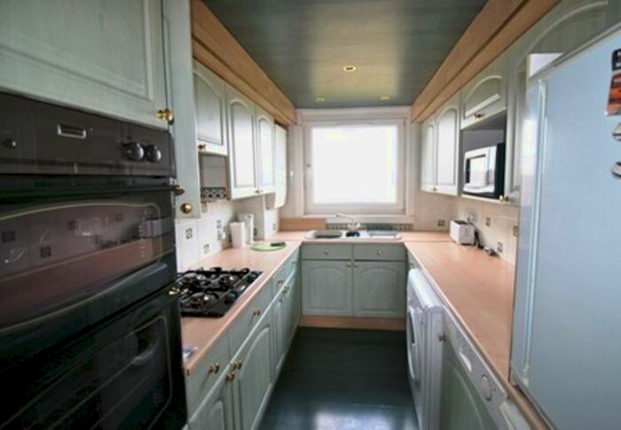 3 Bedroom Flat To Rent In Oxgangs Row, Edinburgh, Midlothian EH13