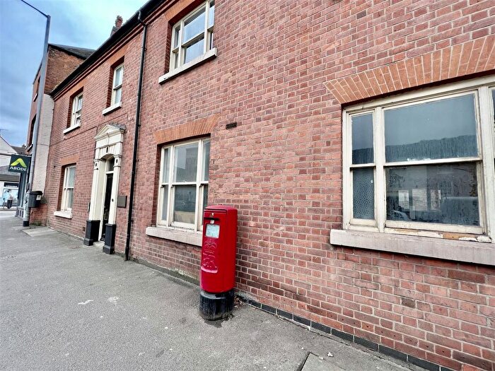 2 Bedroom Terraced House To Rent In Horninglow Street, Burton-On-Trent, DE14
