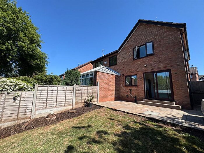 3 Bedroom Semi-detached House For Sale In Hemsby Way, Newcastle, ST5