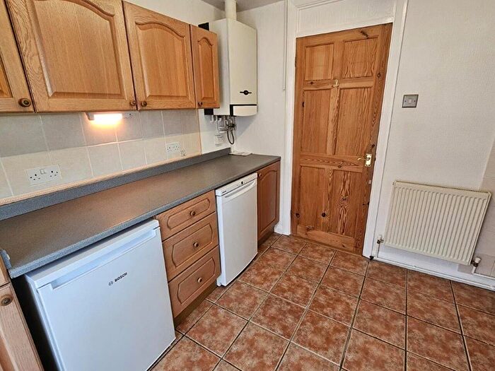 2 Bedroom Detached Bungalow For Sale In Hogarth Road, Eastbourne, BN23