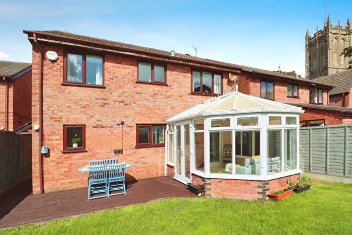 4 Bedroom Detached House For Sale In School Walk, Yate, Bristol, BS37