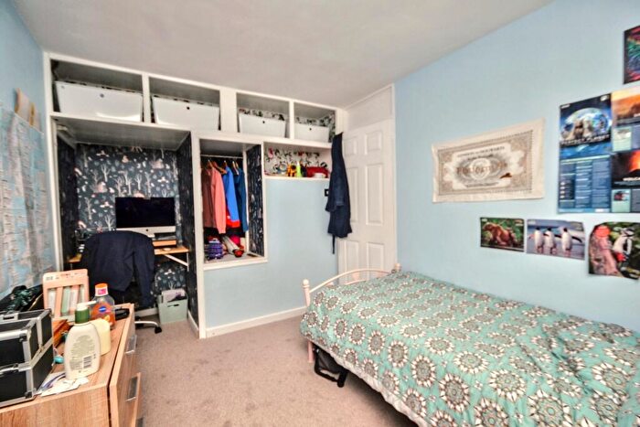 2 Bedroom Terraced House For Sale In Downton, SP5