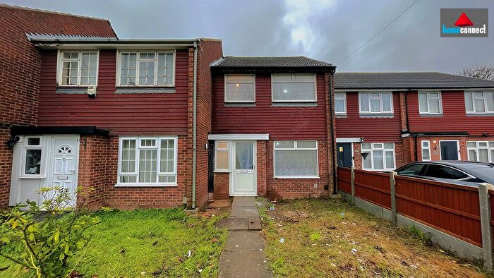3 Bedroom Terraced House To Rent In Huntsman Road, Ilford, IG6