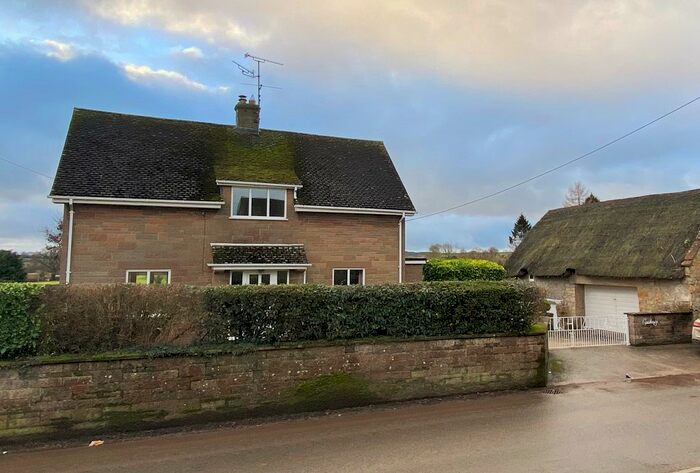 3 Bedroom Detached House To Rent In Lambrook Road, Shepton Beauchamp, TA19