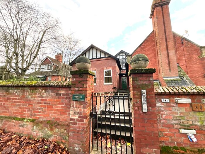 2 Bedroom Flat For Sale In Magdala Road, Nottingham, NG3