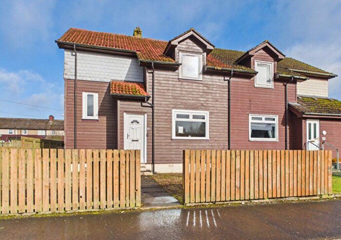 3 Bedroom Semi Detached House For Sale In Croftfoot Drive, Fauldhouse, EH47