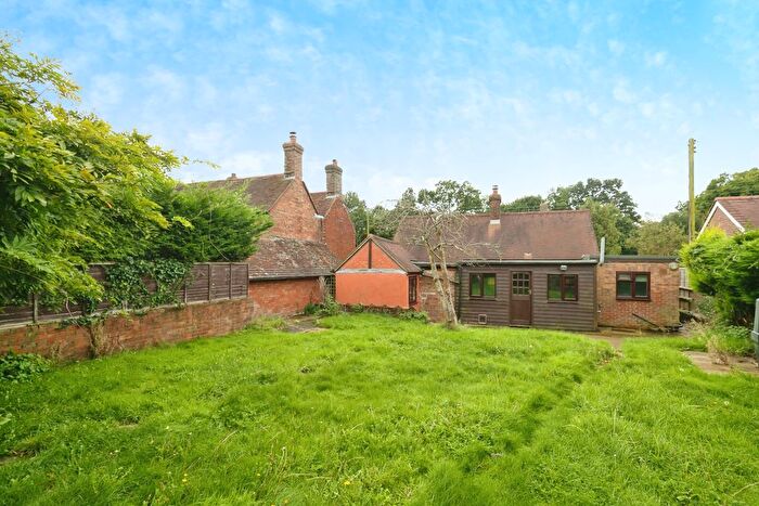 2 Bedroom Bungalow For Sale In Three Cups, Heathfield, East Sussex, TN21