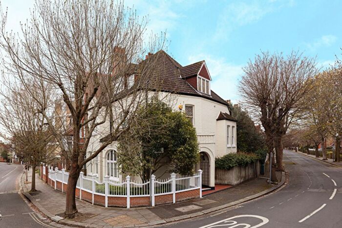 5 Bedroom Detached House For Sale In Esmond Road, Chiswick, W4