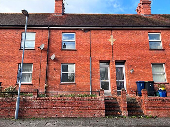 2 Bedroom Terraced House For Sale In Octave Terrace, Queen Street, Gillingham, SP8