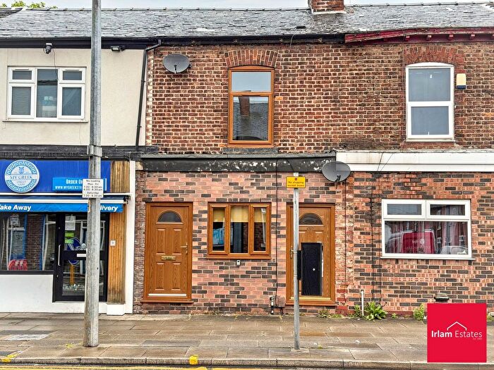 2 Bedroom Flat For Sale In Liverpool Road, Eccles, M30