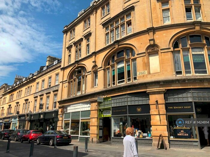 2 Bedroom Flat To Rent In High Street, Bath, BA1