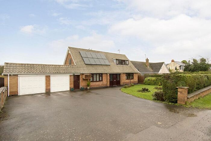 3 Bedroom Detached Bungalow For Sale In Station Road, Dunton Bassett, Lutterworth, LE17