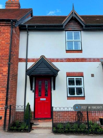 2 Bedroom Terraced House To Rent In Station Road, Hungerford, RG17