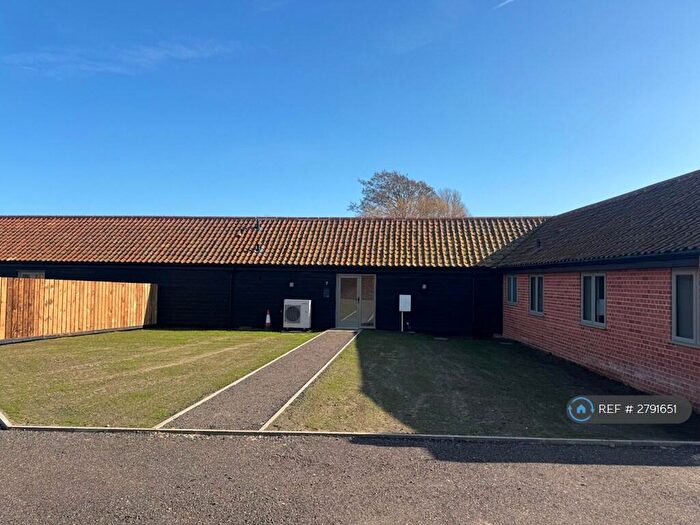 3 Bedroom Semi-Detached House To Rent In Capel Barns, Woodbridge, IP12