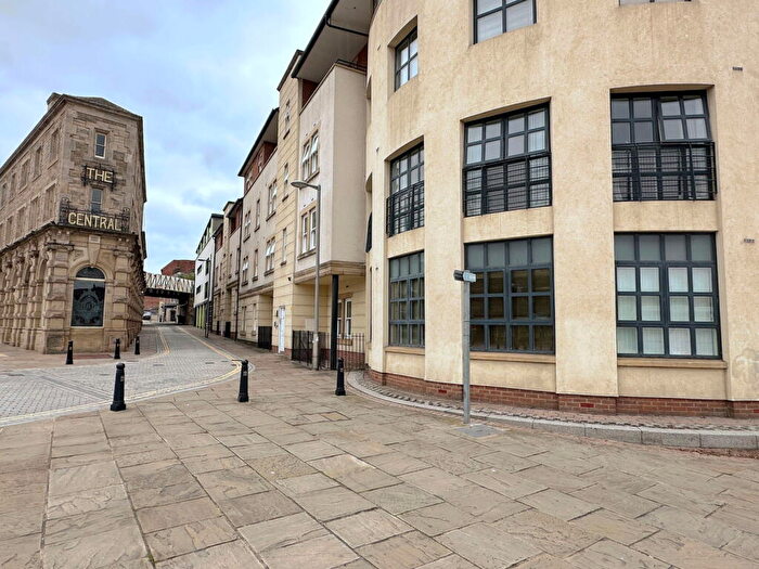 2 Bedroom Flat For Sale In Curzon Place, Gateshead, NE8