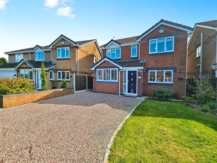 4 Bedroom Detached House For Sale In Farm Lea, Stoke-On-Trent, ST6