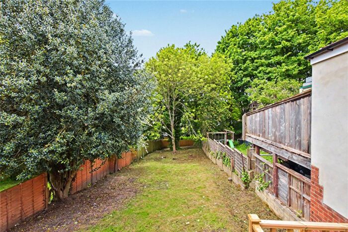 3 Bedroom Semi Detached House For Sale In Stonegate Road, Leeds, West Yorkshire, LS6