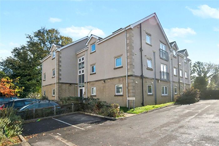 2 Bedroom Flat For Sale In Shires Court, Shires Road, Guiseley, Leeds, West Yorkshire, LS20