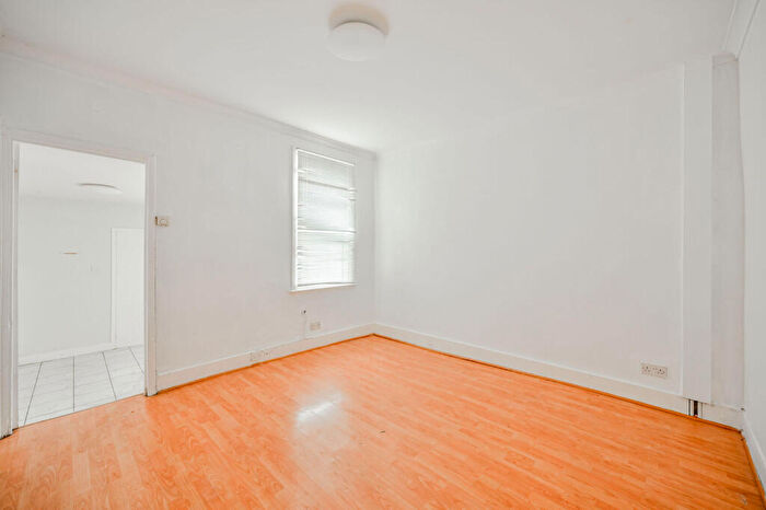 2 Bedroom Terraced House For Sale In Acacia Road, Walthamstow, London, E17