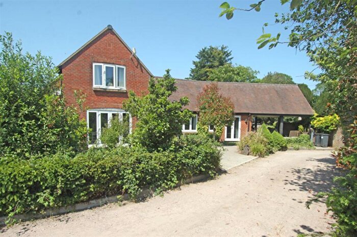 5 Bedroom Detached House For Sale In Holdenhurst Village Road, Bournemouth, BH8