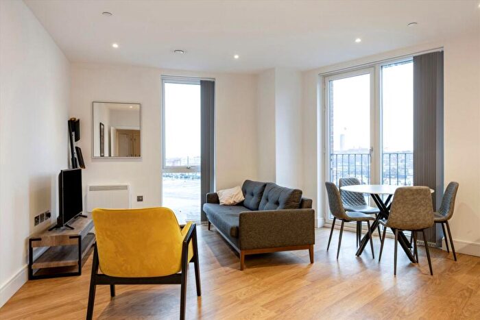 2 Bedroom Flat To Rent In Pershore Street, Timber Yard, B5