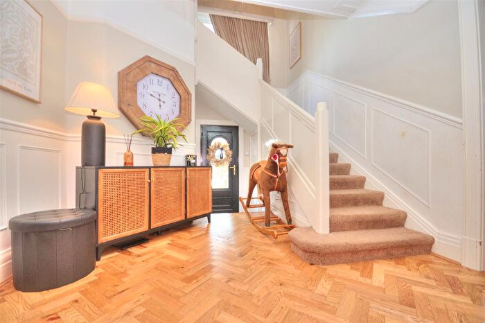 5 Bedroom Detached House For Sale In Forefield Lane, Liverpool, L23