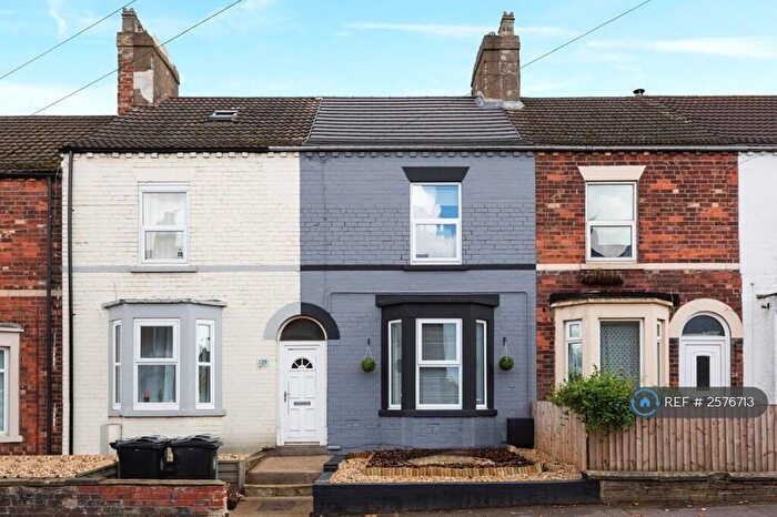 3 Bedroom Terraced House To Rent In Dysart Road, Grantham, NG31