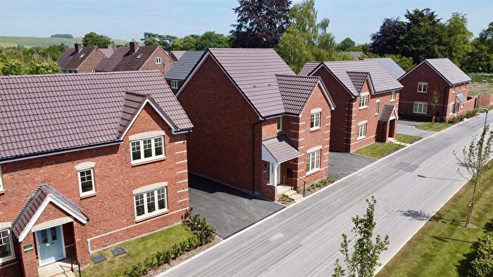 3 Bedroom Detached House For Sale In Zephyr Place, Devizes, SN10