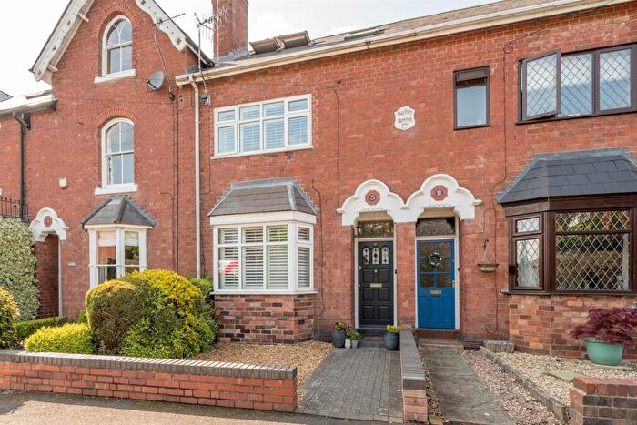 3 Bedroom Terraced House To Rent In Clifton Street, Stourbridge, DY8