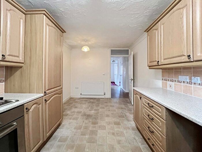 3 Bedroom Detached Bungalow For Sale In Brewster Close, Halstead, CO9