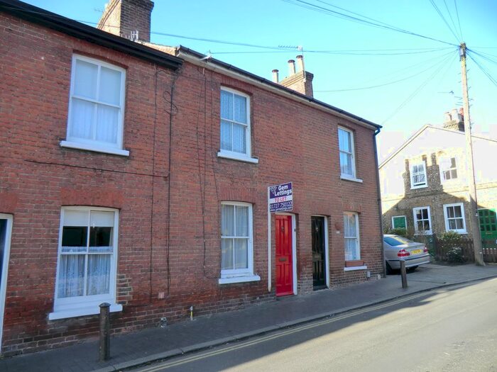 2 Bedroom Terraced House To Rent In Albert Street, St Albans, AL1