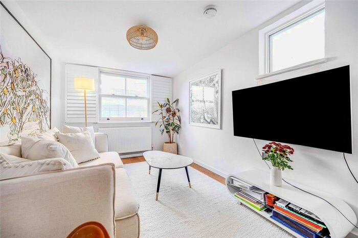 2 Bedroom Flat To Rent In Ladbroke Grove, London, W10