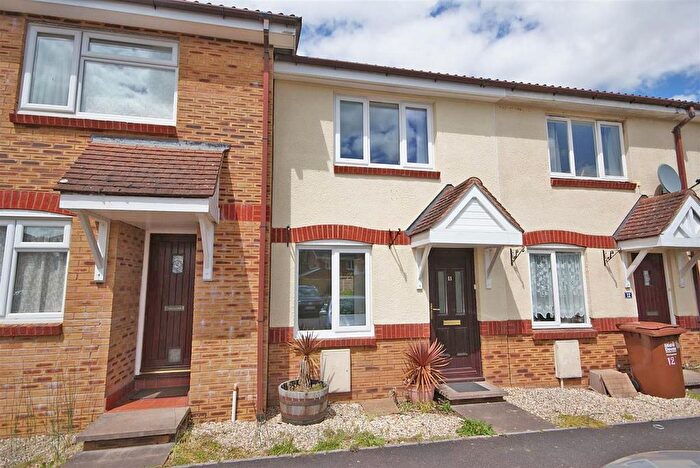 2 Bedroom Terraced House For Sale In Hawthorn Close, Cullompton, Devon, EX15