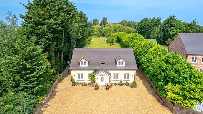 4 Bedroom Detached House For Sale In Gull Road, Guyhirn, Wisbech, Cambridgeshire, PE13