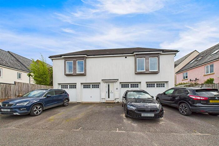 2 Bedroom Detached House For Sale In Cavendish Crescent, Newquay, TR7