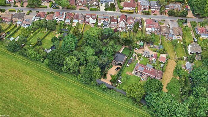 Land For Sale In Green Lane, Warlingham, CR6