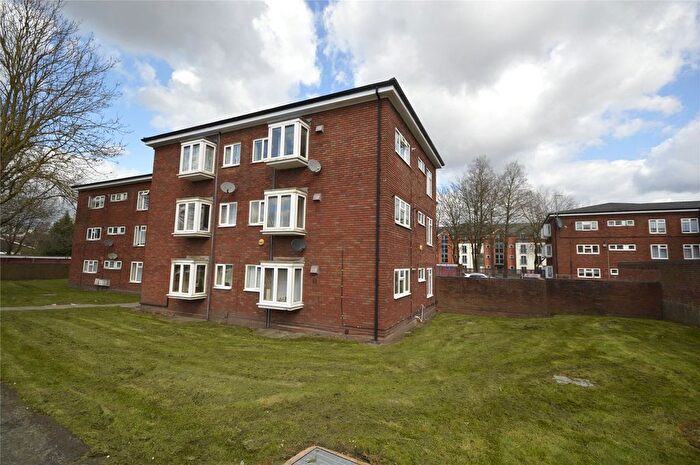 1 Bedroom Flat To Rent In Temple Street, Bilston, West Midlands, WV14