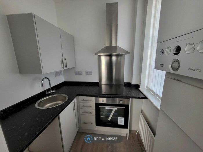 1 Bedroom Flat To Rent In The Woodlands, Stoke On Trent, ST4