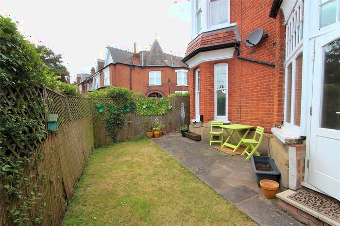 1 Bedroom Flat To Rent In Dukes Avenue, London, N10