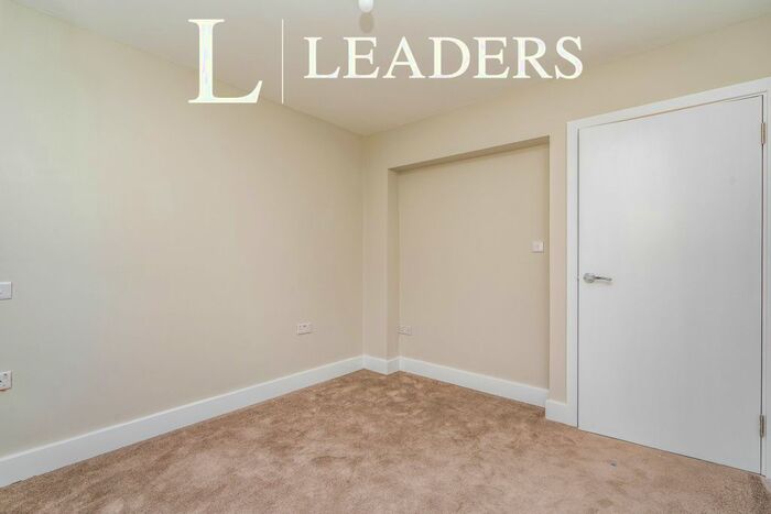 1 Bedroom Flat To Rent In Romsey Road, Shirley, Southampton, SO16