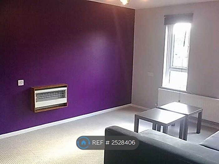 1 Bedroom Flat To Rent In Glimpsing Green, Erith, DA18