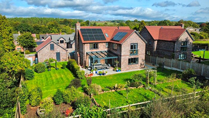 4 Bedroom Detached House For Sale In The Croft, Lydney, GL15