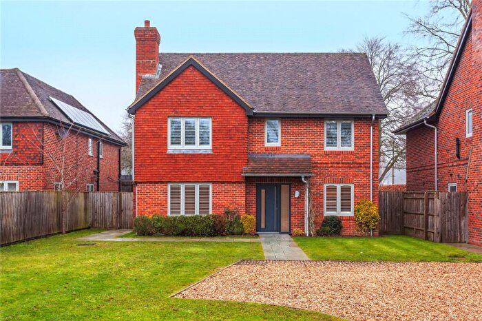 4 Bedroom Detached House For Sale In Bix, Henley-on-Thames, Oxfordshire, RG9
