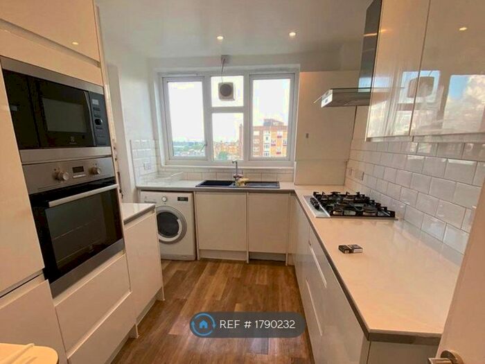 2 Bedroom Flat To Rent In Wenlock Street, London, N1