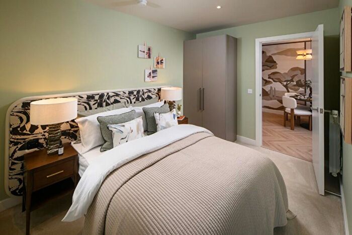 1 Bedroom Apartment For Sale In Royal Arsenal Riverside, London, SE18