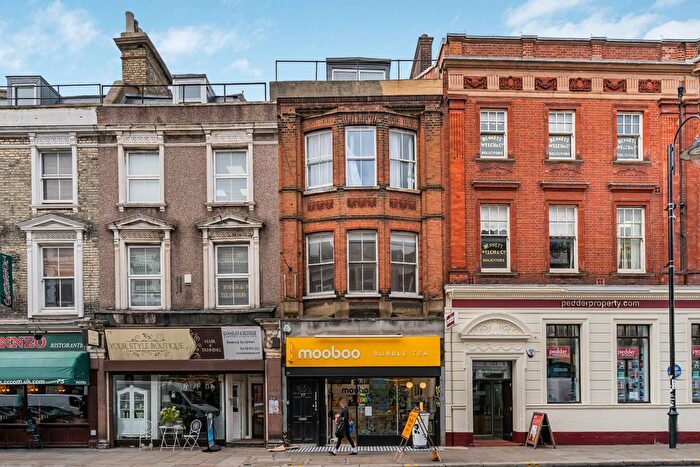 2 Bedroom Flat For Sale In Westow Hill, London, SE19